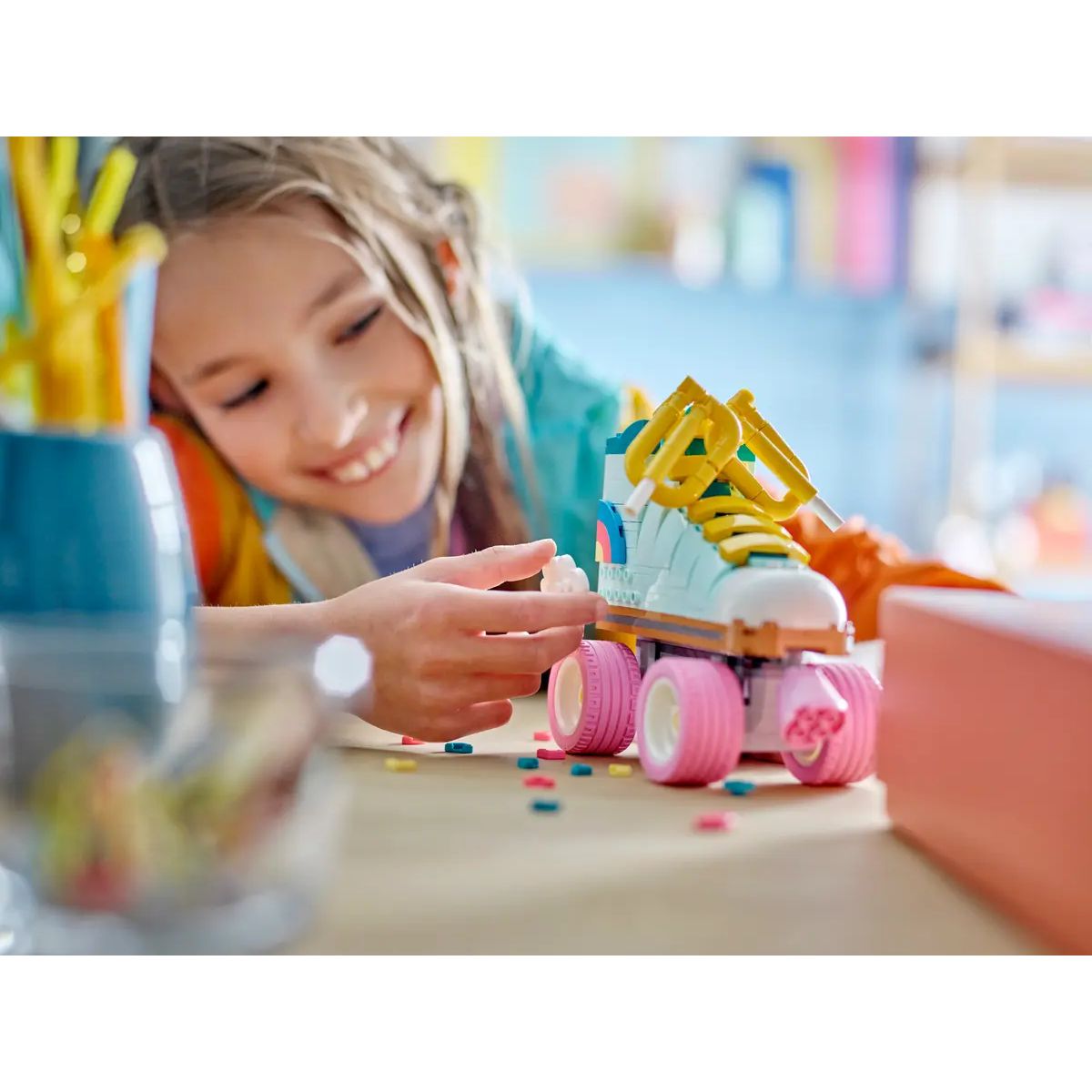 31148 | Retro Roller Skate