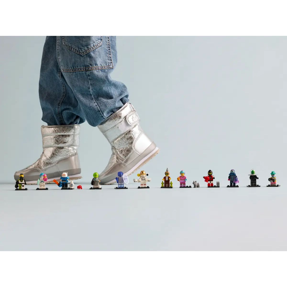 71046 | Minifigures Series 26 Space