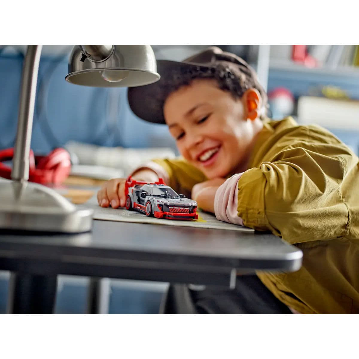 76921 | Audi S1 e-tron quattro Race Car